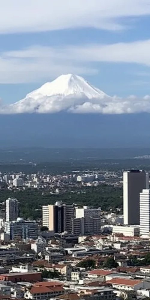 Street scene in San Salvador
